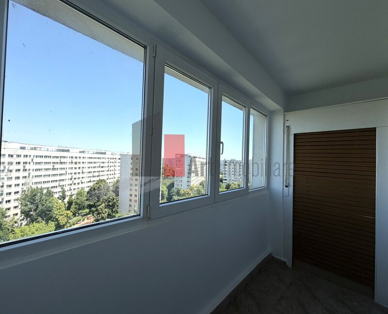 Dristor Apartament renovat, decomandat, luminos  Zona Dristor metrou